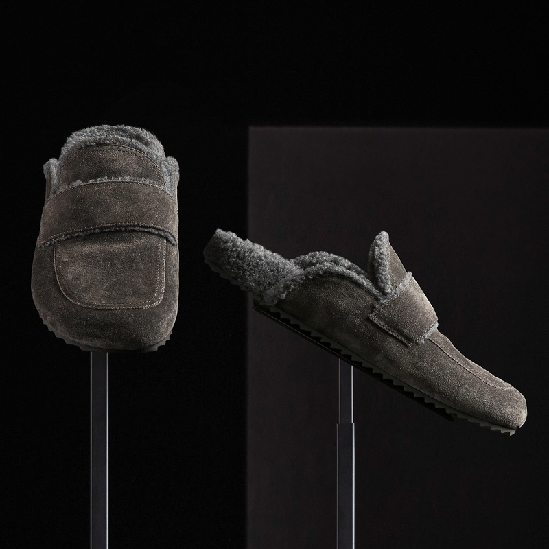 Men’s Suede Shearling Lined Loafer – Ash/Heather Grey