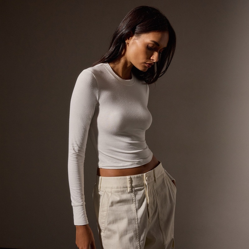 Long Sleeve Cropped Tee – White