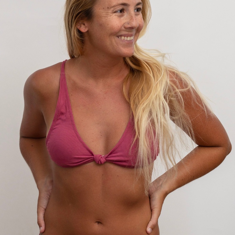 Surf Station Mindy Women’s Bikini Top – Red
