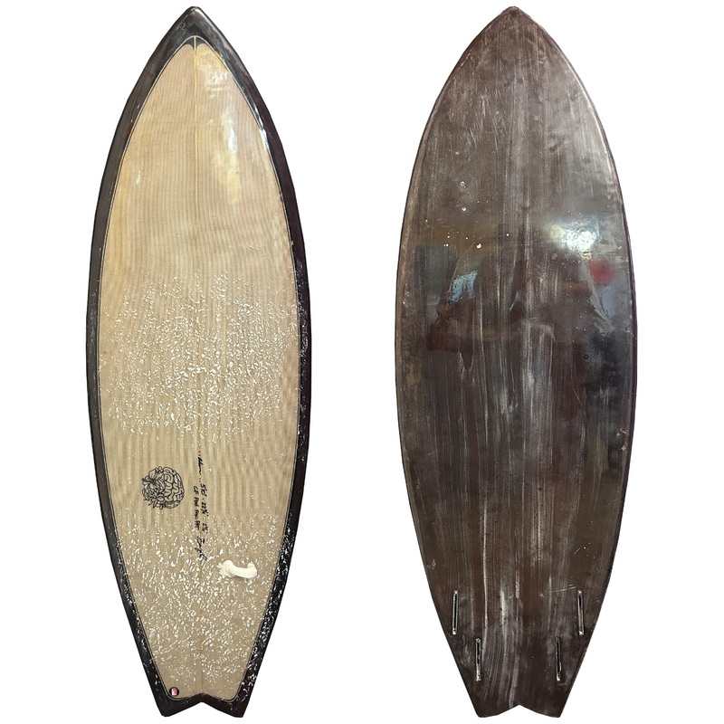 Right Brain 5’10 Consignment Surfboard – Futures