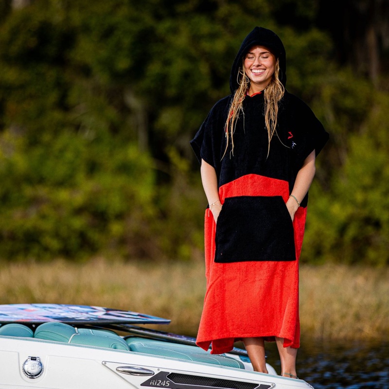 Phase 5 50/50 Hooded Towel in Red