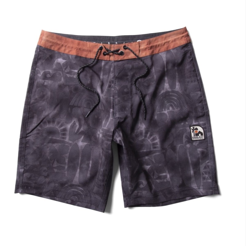 Vissla Ecology Center Glyphs 18.5″ Boardshorts in Phantom