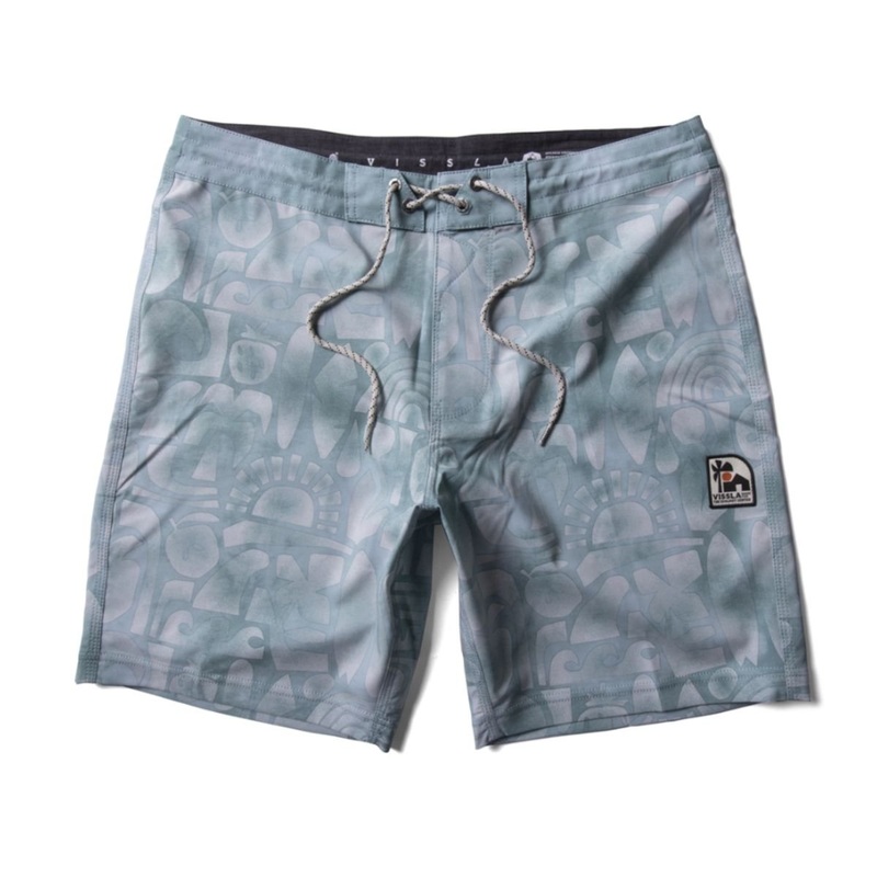 Vissla Ecology Center Glyphs 18.5″ Boardshorts in Smokey Jade