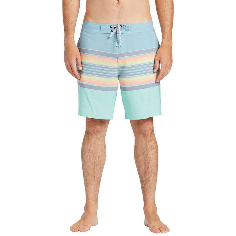 Billabong Spinner Lo Tide 18″ Boardshorts in Minty