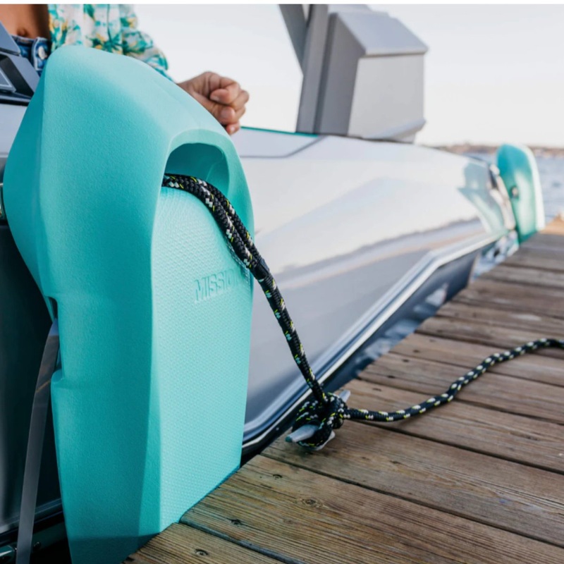 Mission Sentry 2.0 Fender in Aquamarine